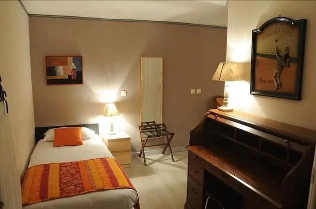 Standard Üç Kişilik Oda