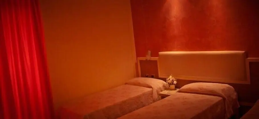 İki Ayrı Yataklı Oda