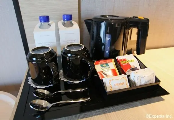 Tek Büyük Yataklı Oda (6 hours with Meals)