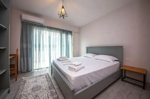 Tek Büyük Yataklı Oda, Balkon, Deniz Manzaralı