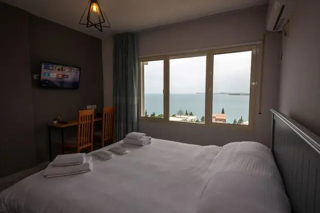 Tek Büyük Yataklı Oda, Deniz Manzaralı