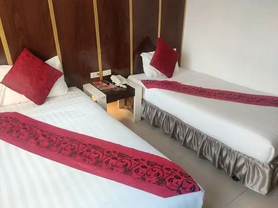 Deluxe Tek Büyük veya İki Ayrı Yataklı Oda