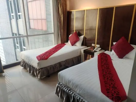 Deluxe Tek Büyük veya İki Ayrı Yataklı Oda