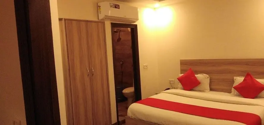 Executive Tek Büyük Yataklı Oda