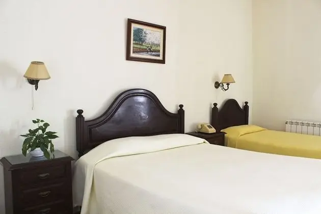 Üç Kişilik Oda, Balkon, Deniz Manzaralı (or Lagoon View)