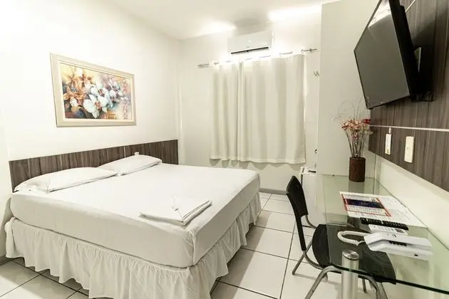 Quarto Individual Standard Executivo (1 Cama de Casal)