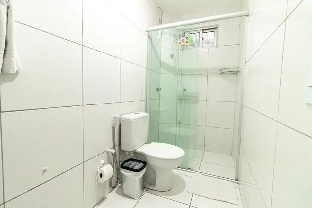 Quarto Quíntuplo Família (1 Cama de Casal + 3 de Solteiro OU 5 Cama de Solteiro)