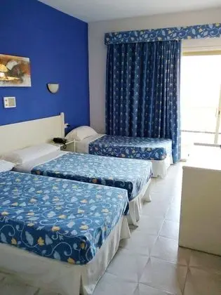 Standard Üç Kişilik Oda, 3 Tek Kişilik Yatak