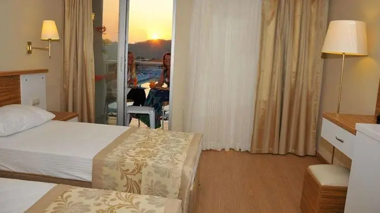 Standart Tek Kişilik Oda