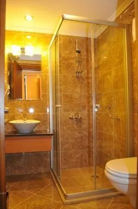 https://imagessl.etstur.com/files/images/hotelImages/TR/50454/l/Aes-Club-Hotel--55-.jpg
