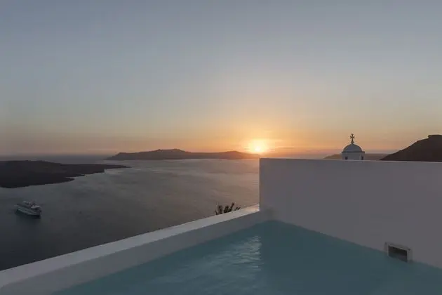 Deluxe Villa, 2 Bedrooms, Jetted Tub, Sea View  (Drop)