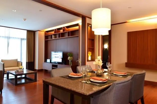 Suit Two Bedrooms