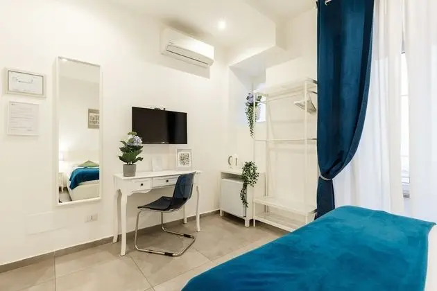 Standard Tek Büyük Yataklı Oda