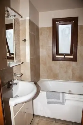 Family Villa, 4 Yatak Odası, Kısmi Deniz Manzarası, Denize Bakan