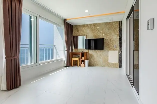 24PY Suite Whirlpool(Ocean)