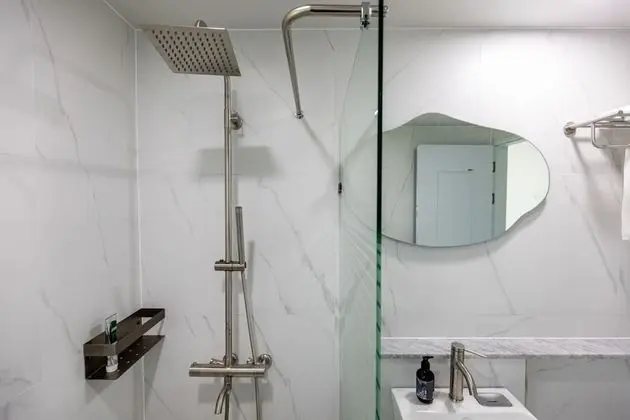 Standard Tek Büyük Yataklı Oda, Dağ Manzaralı