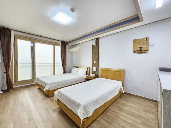Tek Büyük Yataklı Oda (Double+Single)
