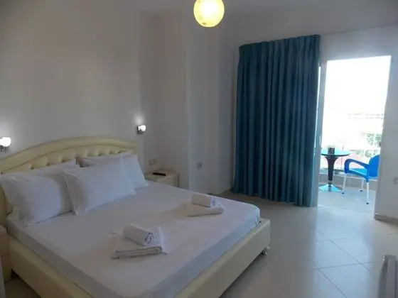 Tek Büyük Yataklı Oda, Deniz Manzaralı