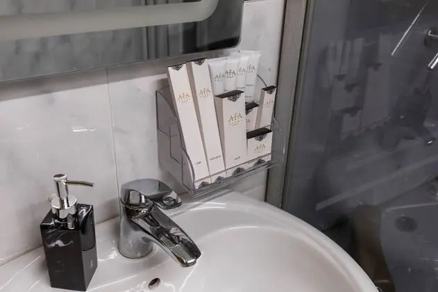 Deluxe Tek Büyük Yataklı Oda, Bahçe Manzaralı