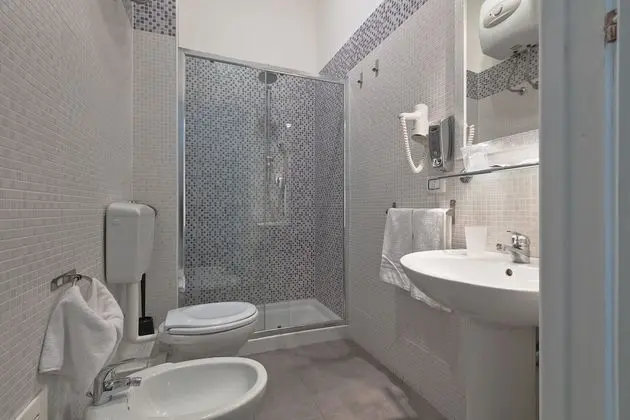 Üç Kişilik Oda, Balkon