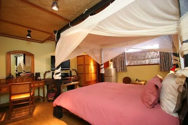 Deluxe Tek Büyük Yataklı Oda, 1 Büyük (Queen) Boy Yatak, Balkon, Okyanus Manzaralı