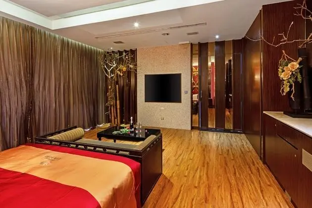 Deluxe Tek Büyük Yataklı Oda, 1 En Büyük (King) Boy Yatak (21:00 check in)