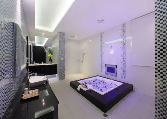 Deluxe Tek Büyük Yataklı Oda, 1 En Büyük (King) Boy Yatak (21:00 check in)