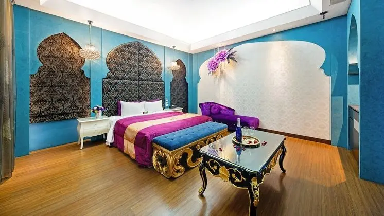 Luxury Tek Büyük Yataklı Oda, 1 En Büyük (King) Boy Yatak, Veranda (21:00 check in)