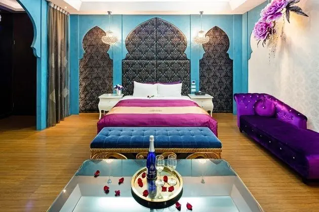 Luxury Tek Büyük Yataklı Oda, 1 En Büyük (King) Boy Yatak, Veranda (21:00 check in)