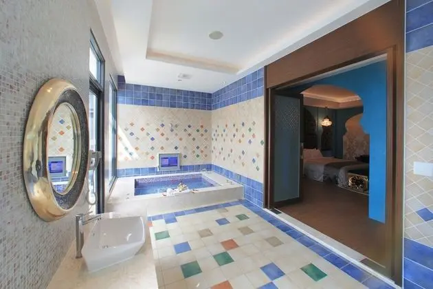 Luxury Tek Büyük Yataklı Oda, 1 En Büyük (King) Boy Yatak, Veranda (21:00 check in)