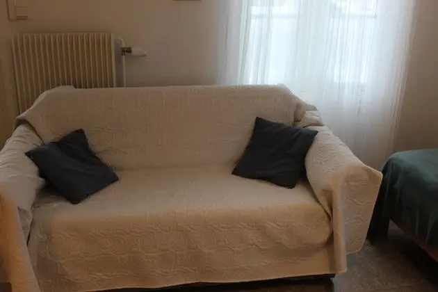 Traditional Apart Daire