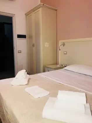 Classic Tek Büyük veya İki Ayrı Yataklı Oda