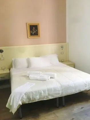 Classic Tek Büyük veya İki Ayrı Yataklı Oda