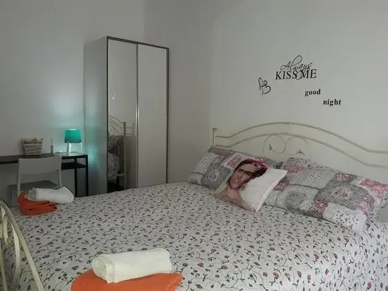 Basic Tek Büyük Yataklı Oda