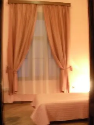 Tek Kişilik Oda, Ortak Banyo