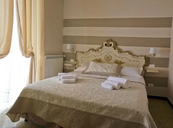 Deluxe Tek Büyük Yataklı Oda, Balkon