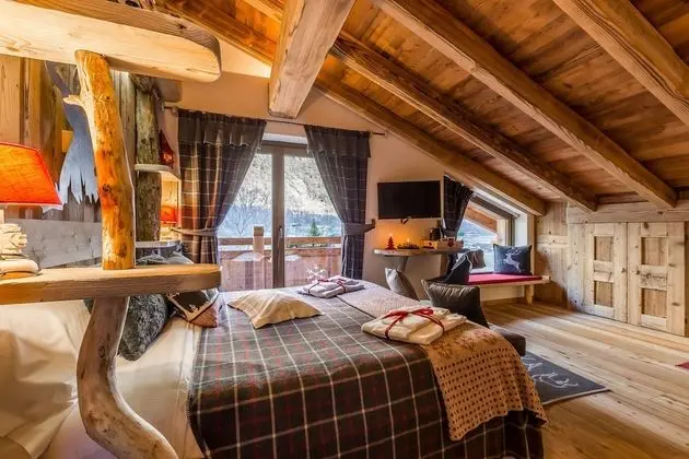 Tek Büyük Yataklı Oda