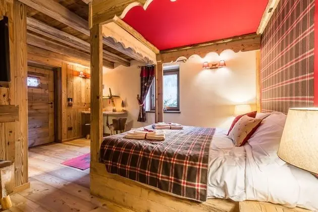 Tek Büyük Yataklı Oda