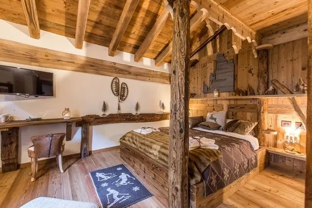 Tek Büyük Yataklı Oda