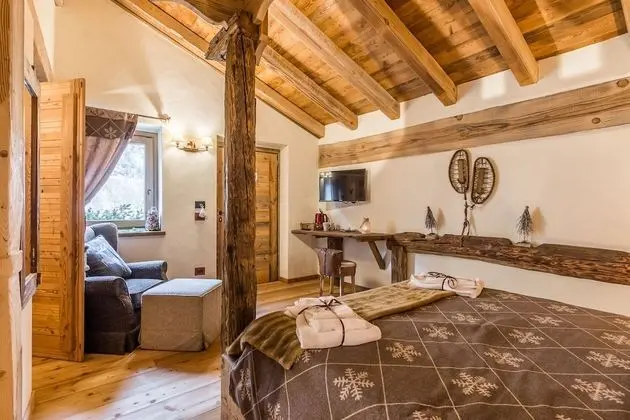 Tek Büyük Yataklı Oda