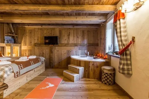 Tek Büyük Yataklı Oda