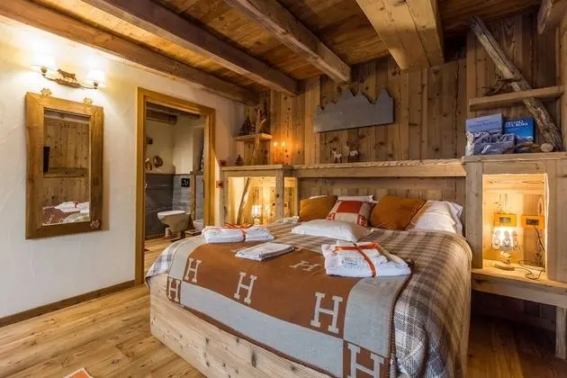 Tek Büyük Yataklı Oda