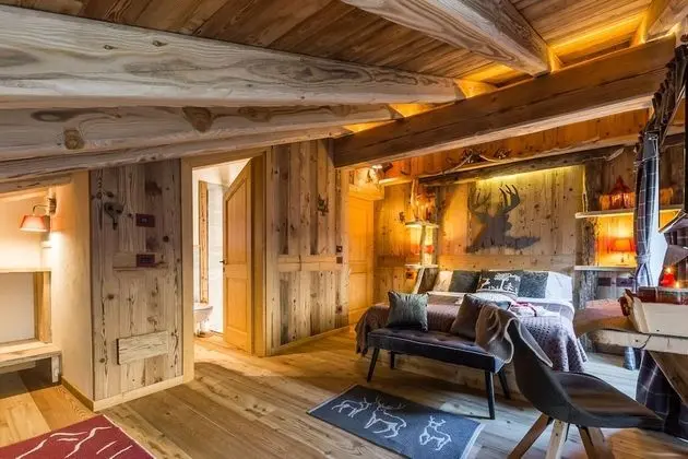 Tek Büyük Yataklı Oda