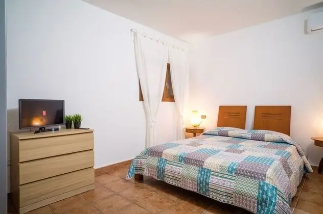 Economy Tek Büyük Yataklı Oda