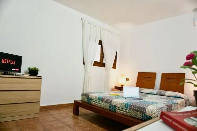 Economy Tek Büyük Yataklı Oda