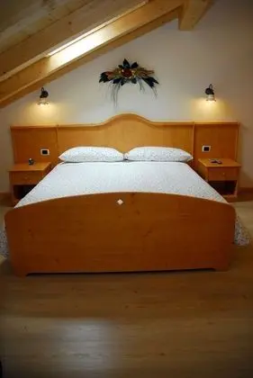 Traditional Tek Büyük Yataklı Oda, 1 Çift Kişilik Yatak ve Çekyat (La Brenta, La Trosa, El Retel)