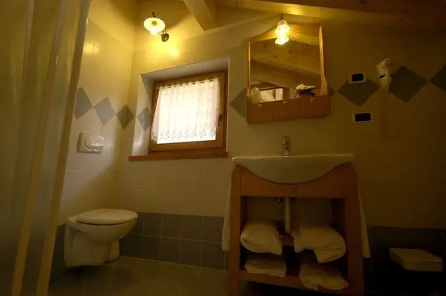 Traditional Tek Büyük Yataklı Oda, 1 Çift Kişilik Yatak ve Çekyat (La Brenta, La Trosa, El Retel)