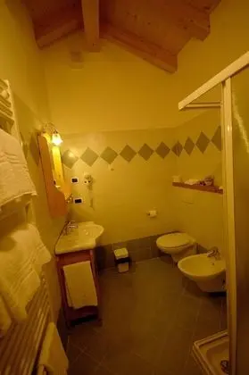 Traditional Tek Büyük Yataklı Oda, 1 Çift Kişilik Yatak ve Çekyat (La Brenta, La Trosa, El Retel)