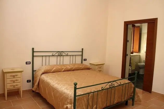 Tek Büyük Yataklı Oda, Engellilere Uygun, Zemin Kat