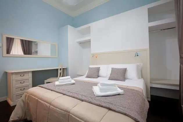 Deluxe Tek Büyük veya İki Ayrı Yataklı Oda, 1 Yatak Odası